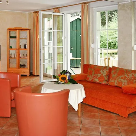 Ferienhaeuser Im Tannenpark, Tanne, Cleaning Included بيت للعطل تانه
